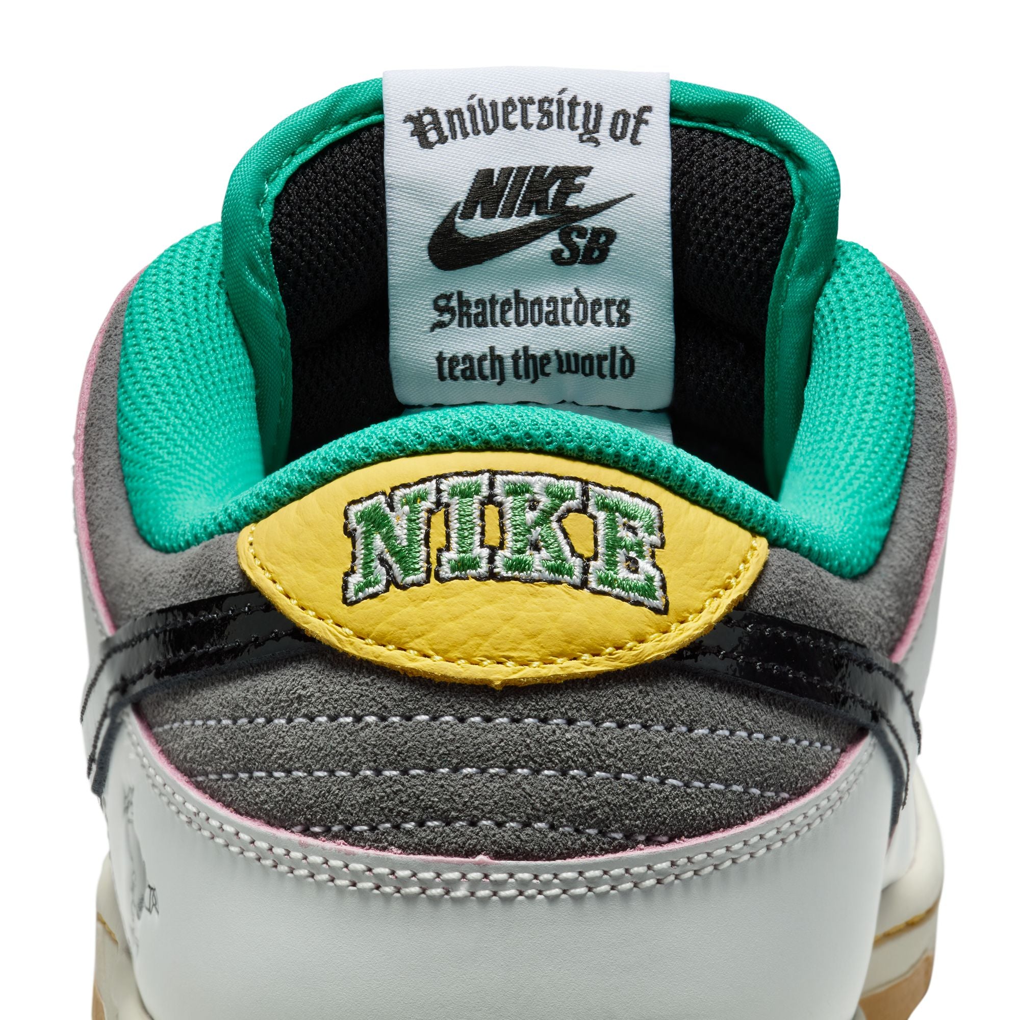 Nike SB Dunk Low Pro (Summit White/Black White-Iron Grey)
