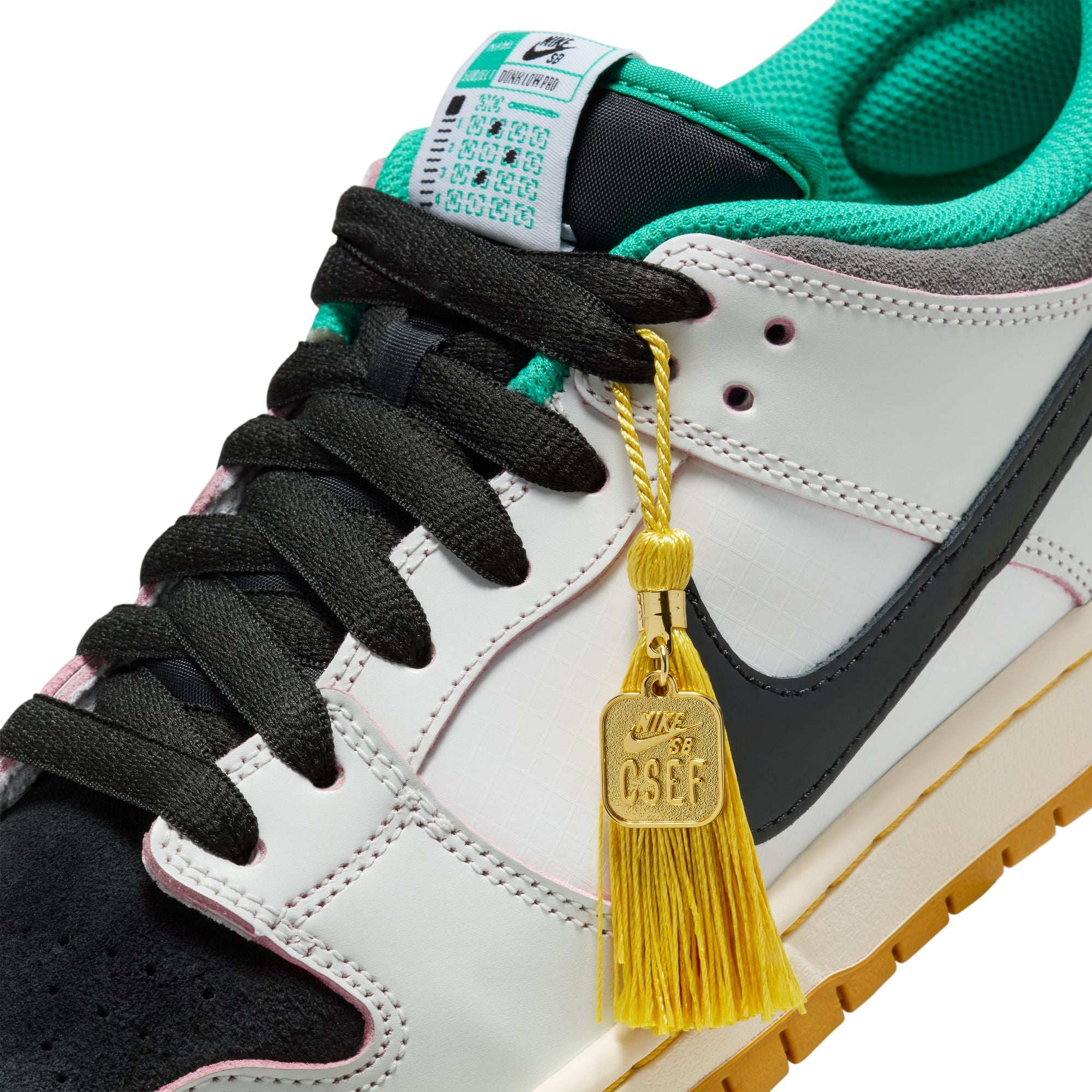 Nike SB Dunk Low Pro (Summit White/Black White-Iron Grey)
