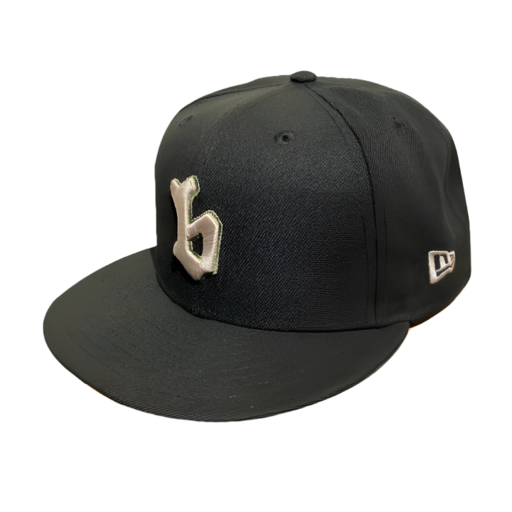 B 97 Logo Fitted New Era Hat (Black/Cream) – Blue Tile Lounge