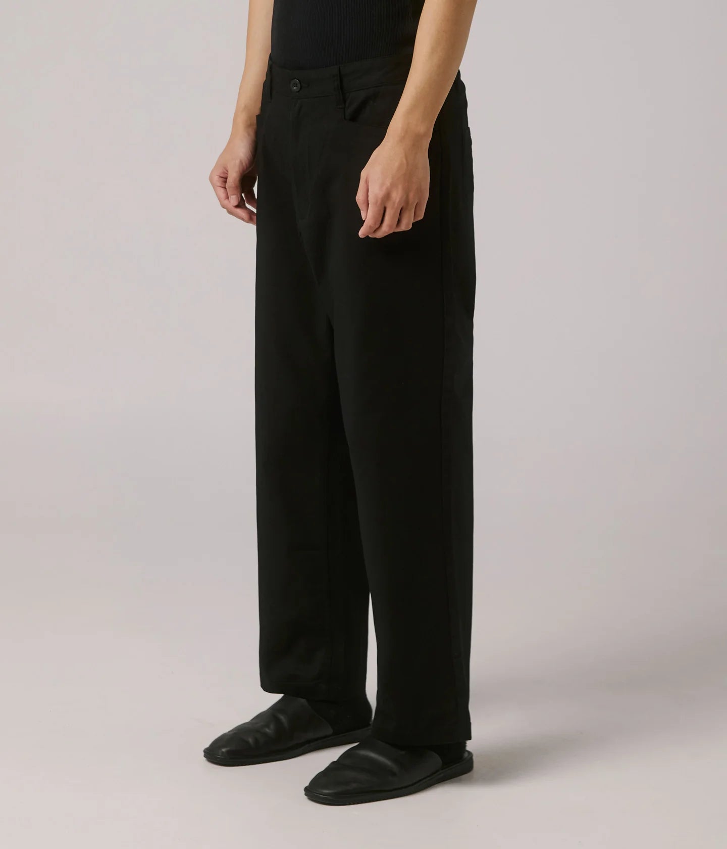AG Chino (Black)