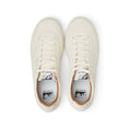 Charger l'image dans la visionneuse de la galerie, Last Resort AB CM001 Suede White/White top down view