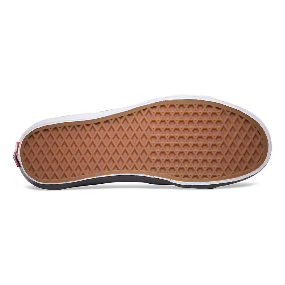 Vans Sk8 Hi Black/White bottom sole view