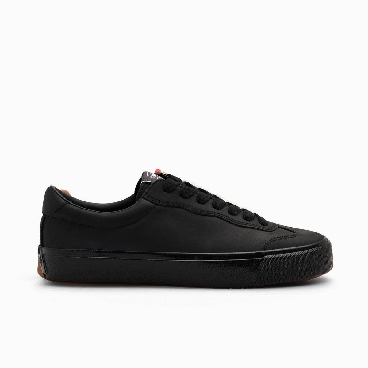VM004 Milic Leather (Waxed Worn Black/Black)