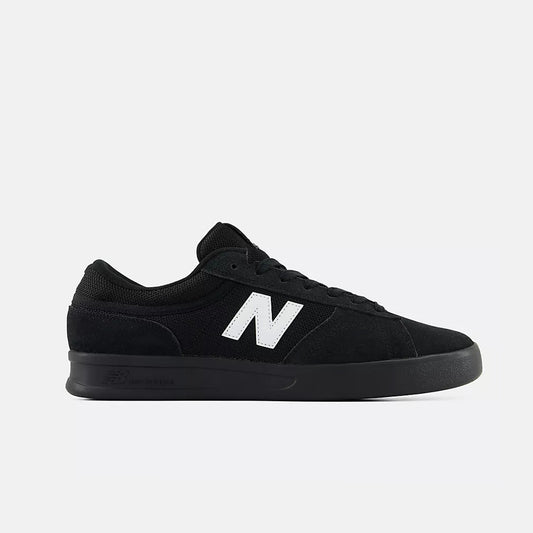 Numeric 430 (Black/White)