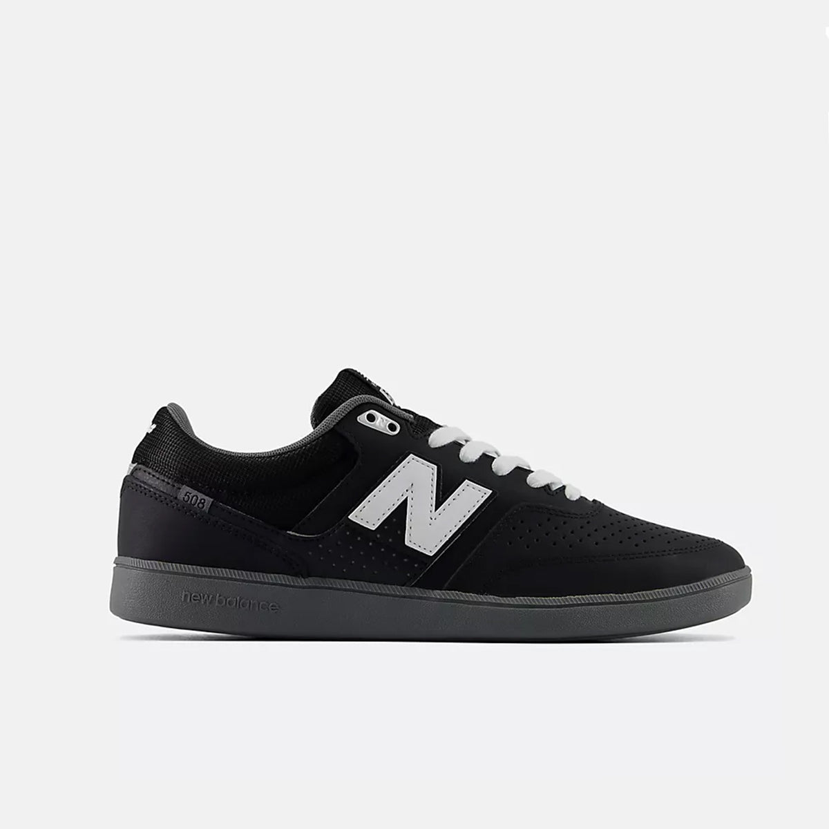 Numeric Westgate 508 (Black/White)