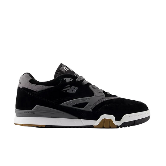 Numeric 770 (Black/Grey)