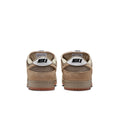 Load image into Gallery viewer, Nike SB Dunk Low Pro B (Parachute Beige)
