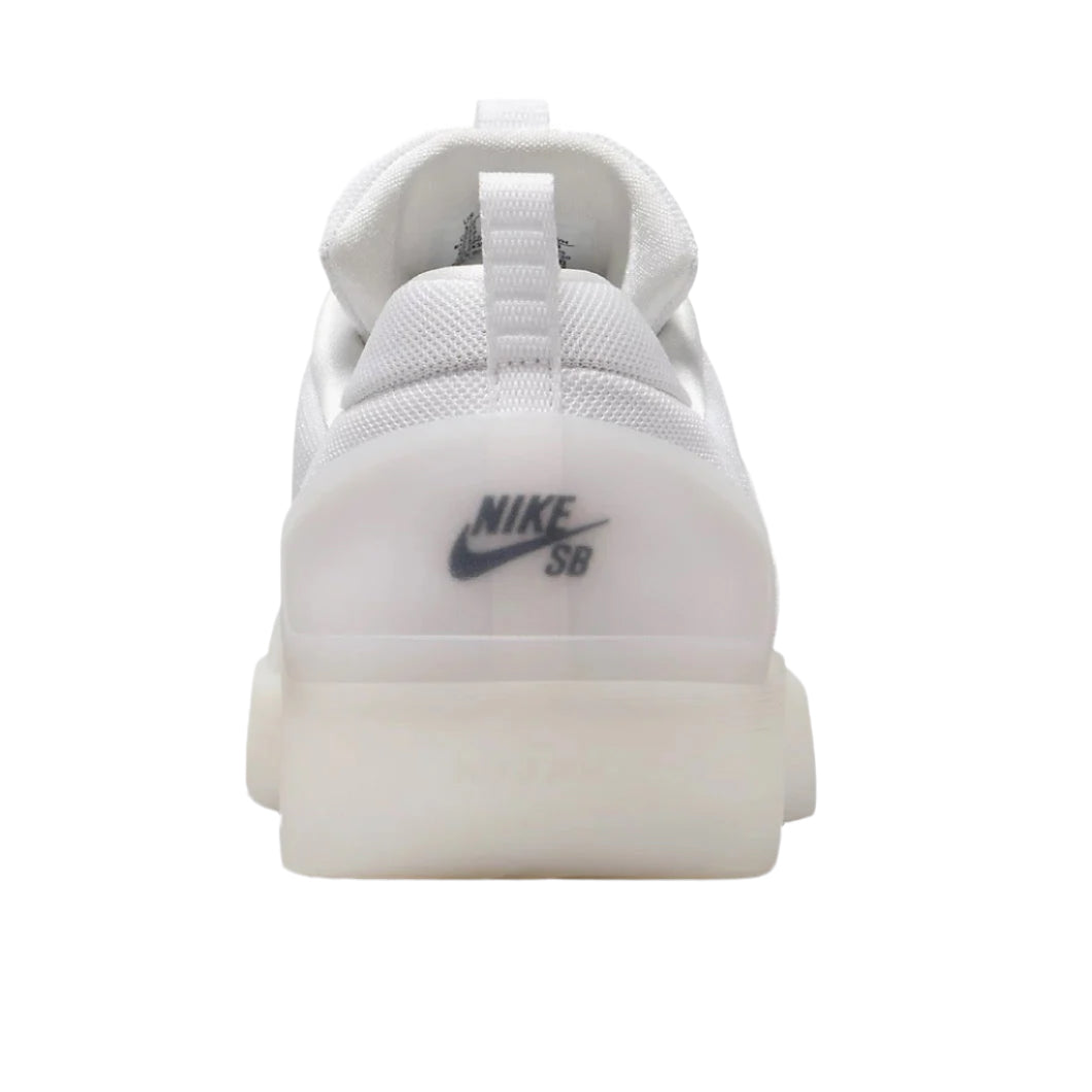 Zoom Nyjah 4 (White/Black)