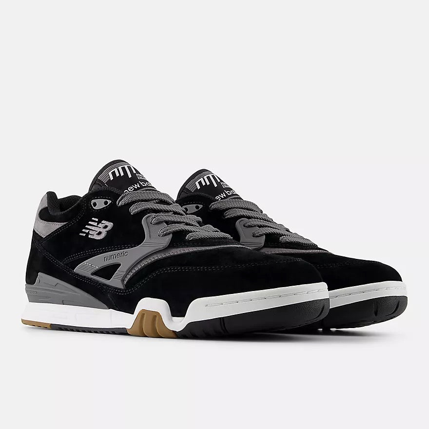 Numeric 770 (Black/Grey)
