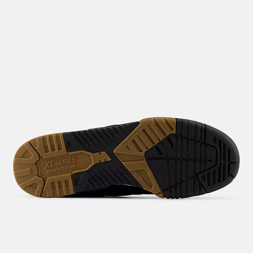 Numeric 770 (Black/Grey)