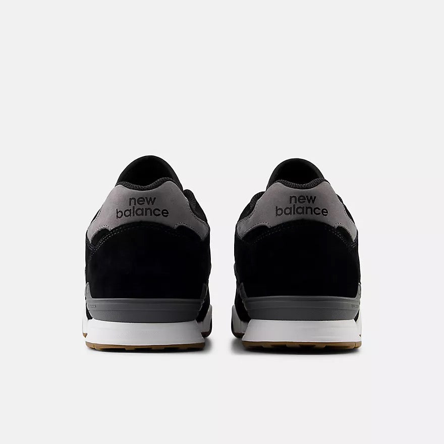 Numeric 770 (Black/Grey)
