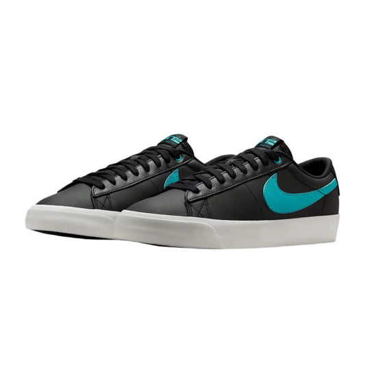 Blazer Low Pro GT (BLACK/DUSTY CACTUS-BLACK-SUMMIT WHITE)