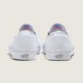 Load image into Gallery viewer, Skate Authentic (True White)
