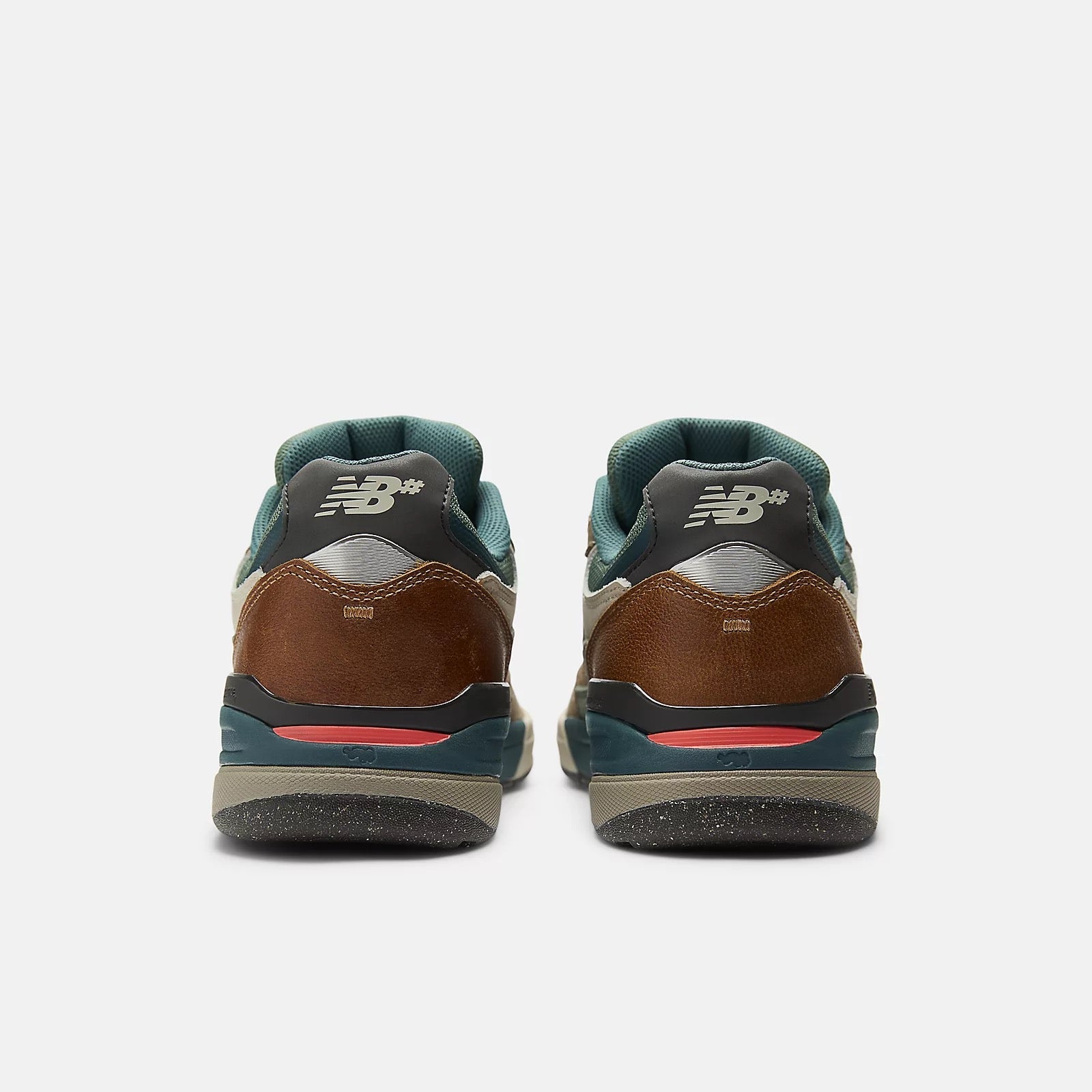 Numeric Andrew Reynolds 933 (Brown/Green)