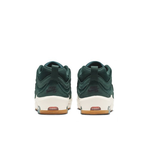 Air Max Ishod (Deep Fir/Black-Fir-Sail)