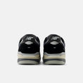 Load image into Gallery viewer, Numeric Andrew Reynolds 933 (Black/Eclipse)
