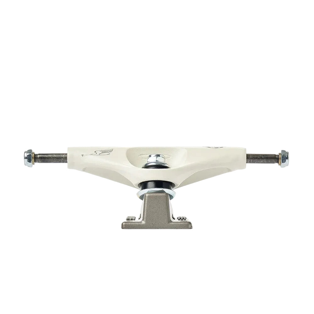 Bobby Worrest-Bob V8 Pro Trucks 5.2HI (Cream/Black)