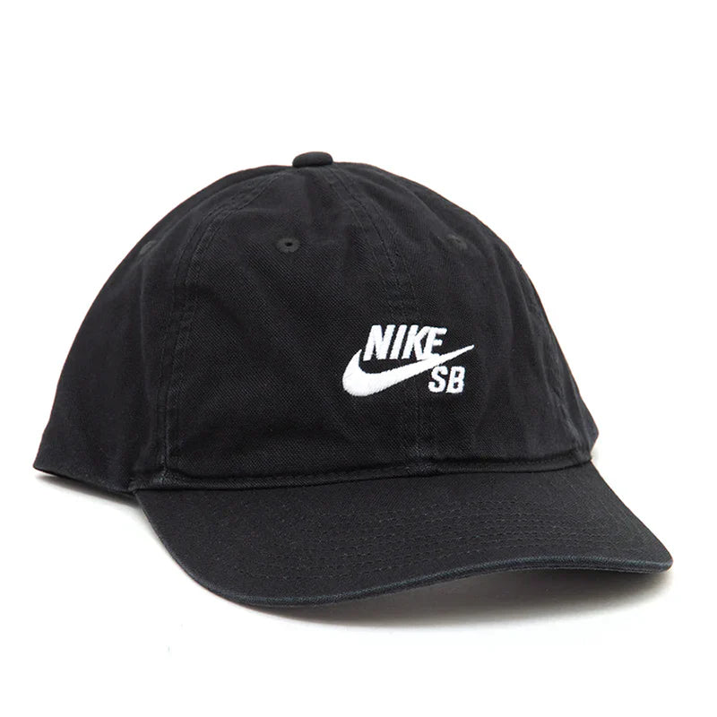 Nike SB 6 Panel Hat Club Cap Black/White front view