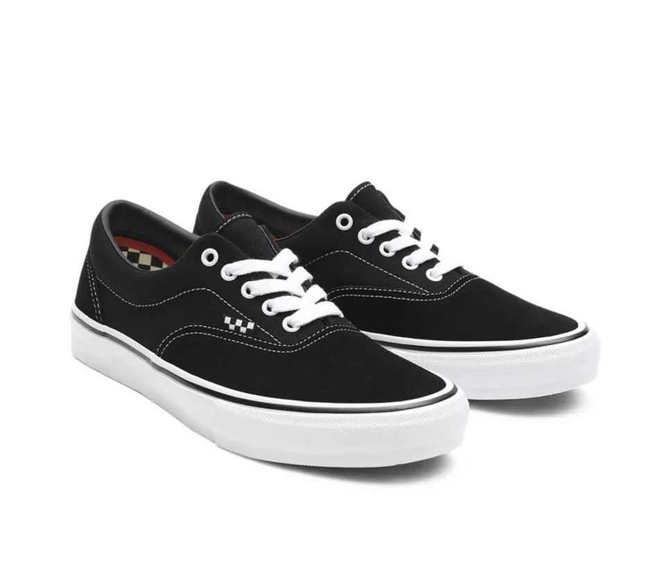 Vans Skate Era Black/White front side view of pair