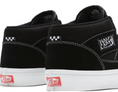 Load image into Gallery viewer, Vans Skate Half Cab Black/White heel tab 
