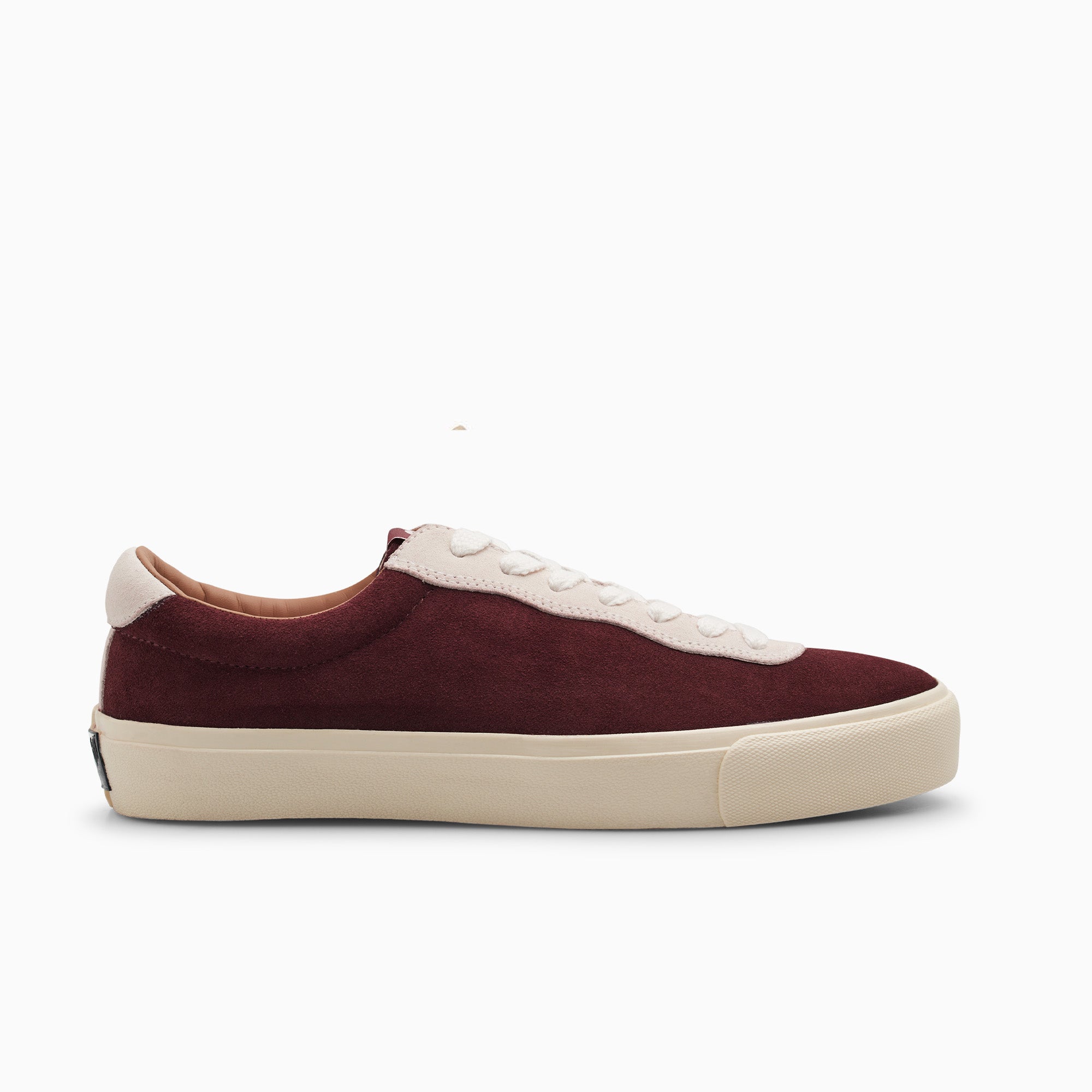 VM001 LO Daim (Rouge brique/Écru/Blanc)
