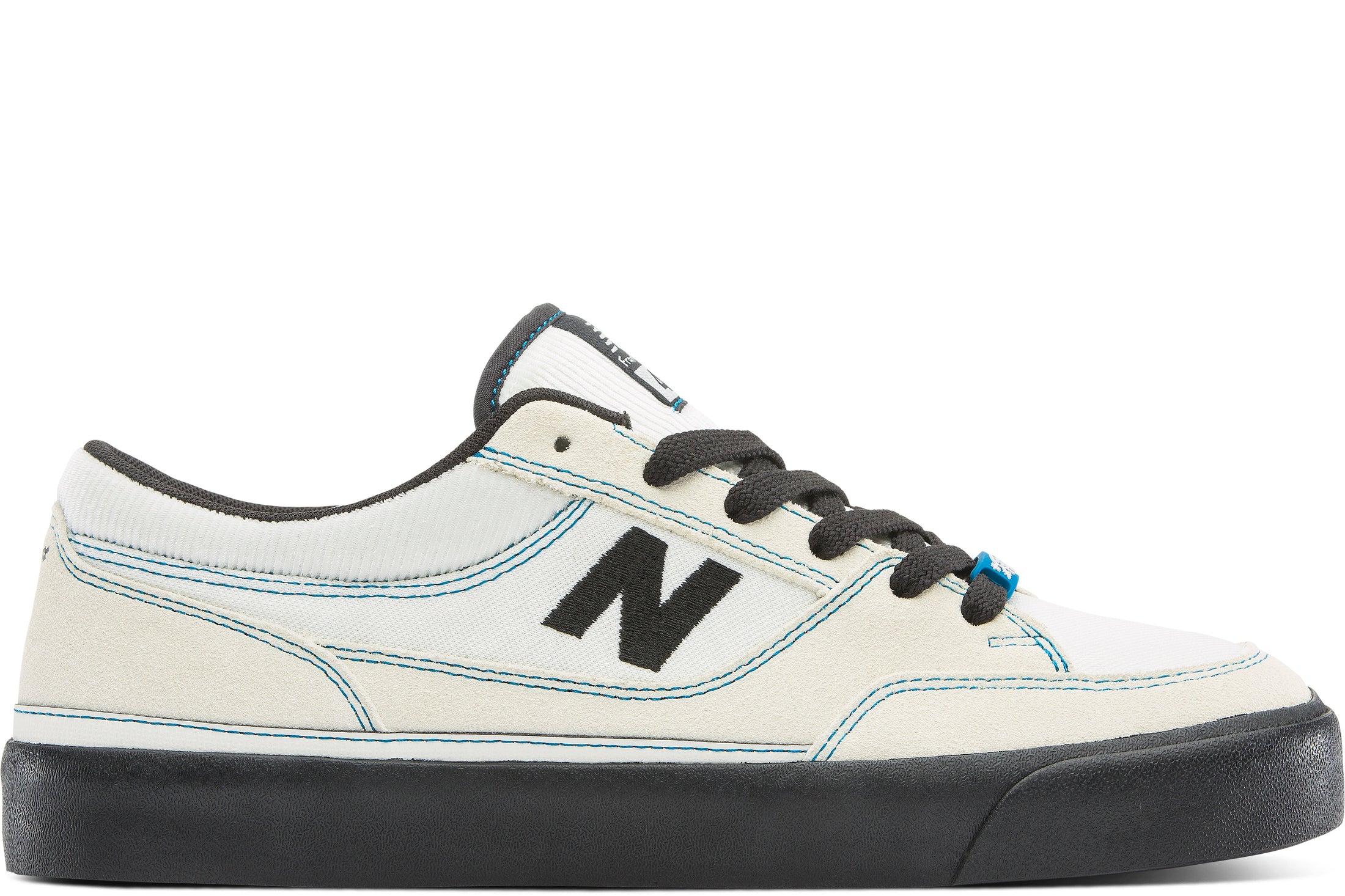 Numeric 417 Low (White/Black)