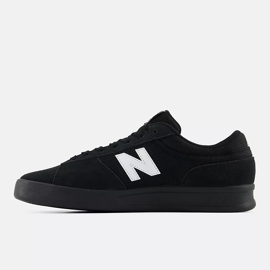 Numeric 430 (Black/White)