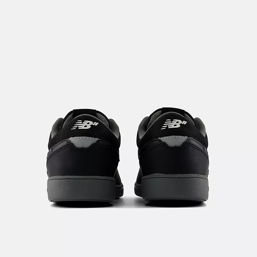 Numeric Westgate 508 (Black/White)